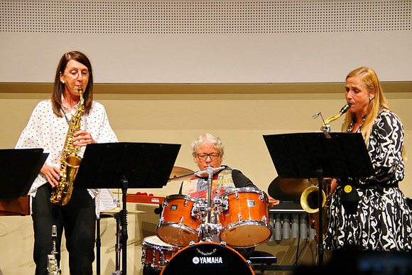 Sax & Smile