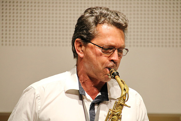 Sax & Smile