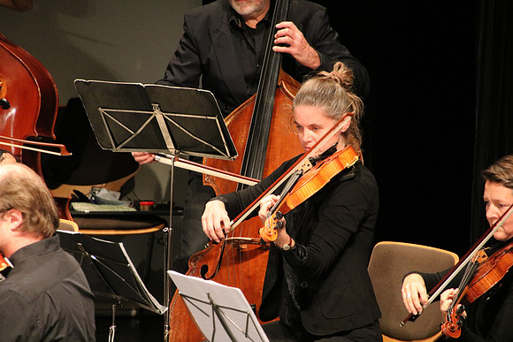Halleiner Kammerorchester mit Luigi Morleo und Jakob Mancinelli