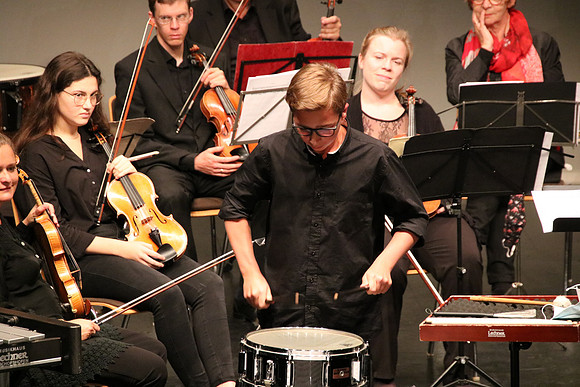 Halleiner Kammerorchester mit Luigi Morleo und Jakob Mancinelli