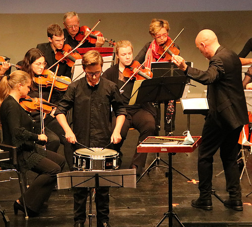 Halleiner Kammerorchester mit Luigi Morleo und Jakob Mancinelli