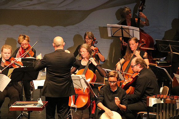 Halleiner Kammerorchester mit Luigi Morleo und Jakob Mancinelli