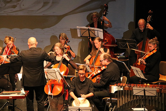 Halleiner Kammerorchester mit Luigi Morleo und Jakob Mancinelli