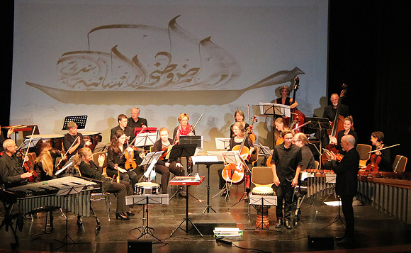 Halleiner Kammerorchester mit Luigi Morleo und Jakob Mancinelli