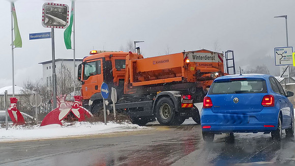Die orangenen Engel von Hallein