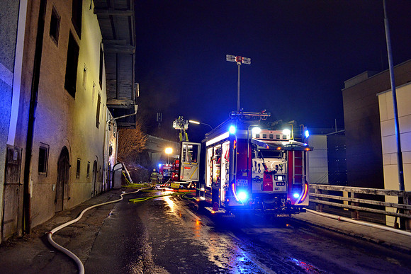 13.01.2022 Dachstuhlbrand in Hallein