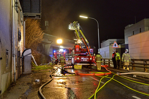 13.01.2022 Dachstuhlbrand in Hallein