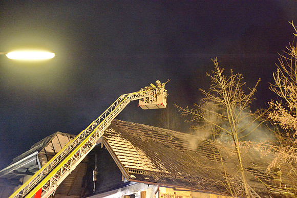 13.01.2022 Dachstuhlbrand in Hallein