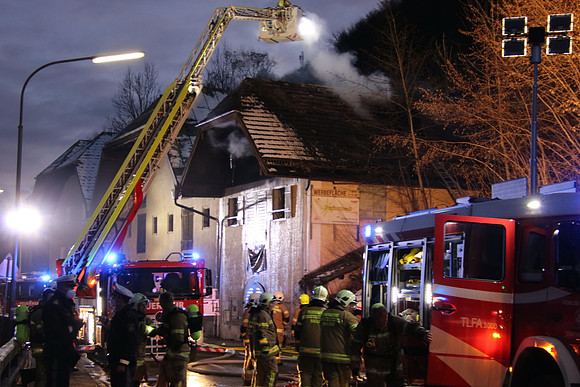 13.01.2022 Dachstuhlbrand in Hallein