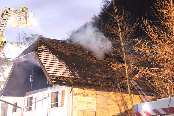 13.01.2022 Dachstuhlbrand in Hallein