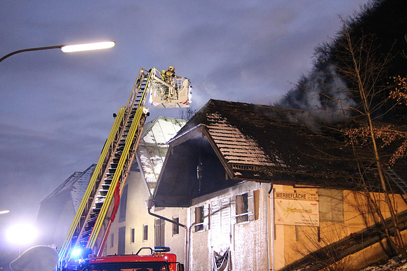 13.01.2022 Dachstuhlbrand in Hallein