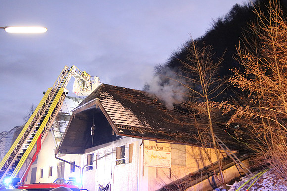 13.01.2022 Dachstuhlbrand in Hallein