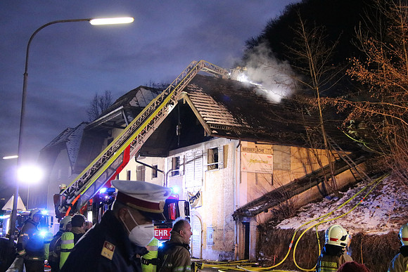 13.01.2022 Dachstuhlbrand in Hallein
