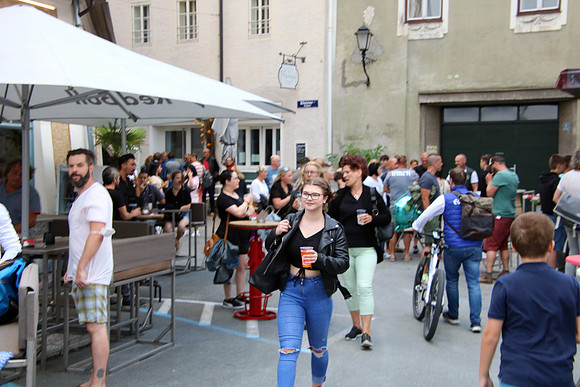 Benefitzkonzert & Ital. Markt in Hallein