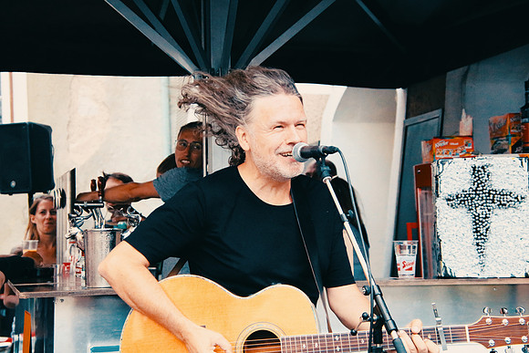 Benefitzkonzert & Ital. Markt in Hallein