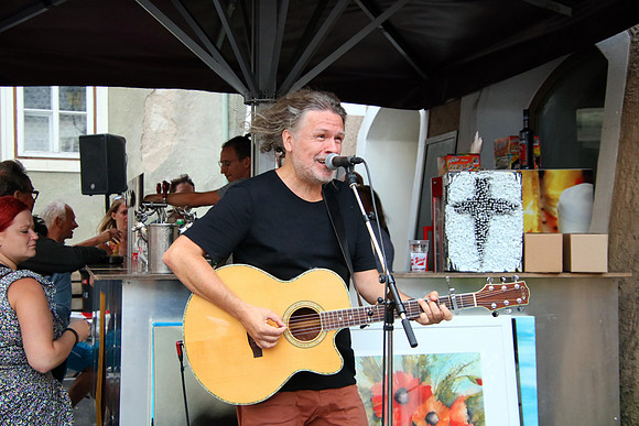 Benefitzkonzert & Ital. Markt in Hallein