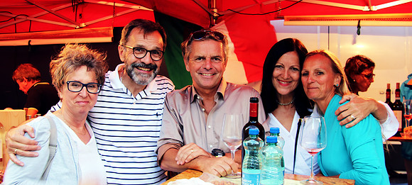 Benefitzkonzert & Ital. Markt in Hallein