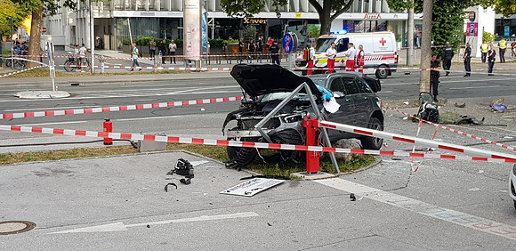 Schwerer PKW Unfall in Salzburg
