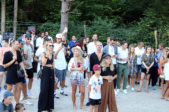 AQUARIA im Waldbad Anif