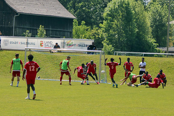 19.06.2022 Integrations-Fussball WM