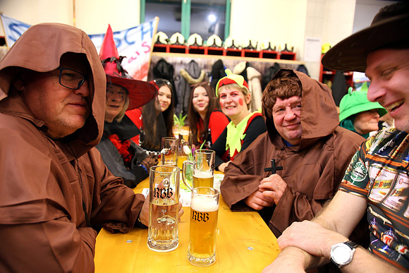 Feuerwehr Maskenball Bad Vigaun