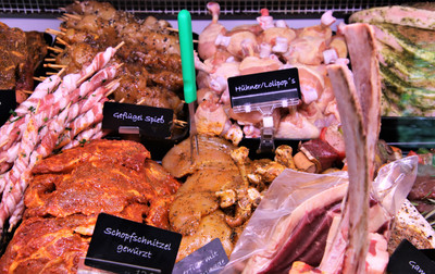 Bauernhofmarkt bei Fam. Fuchs