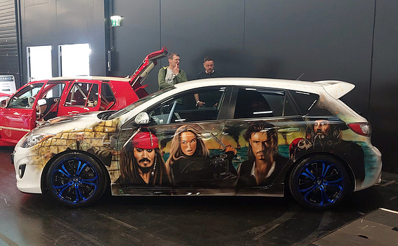 Customized  2022