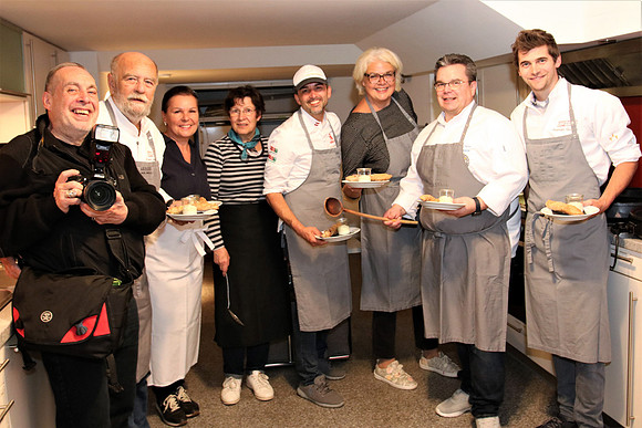 Festmahl im Salzburger Adventhaus