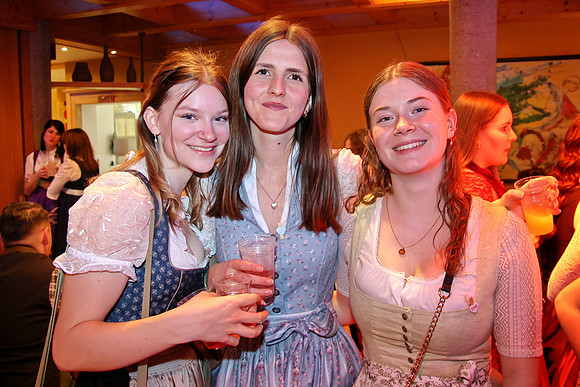 Musi Gspusi Trachtenball