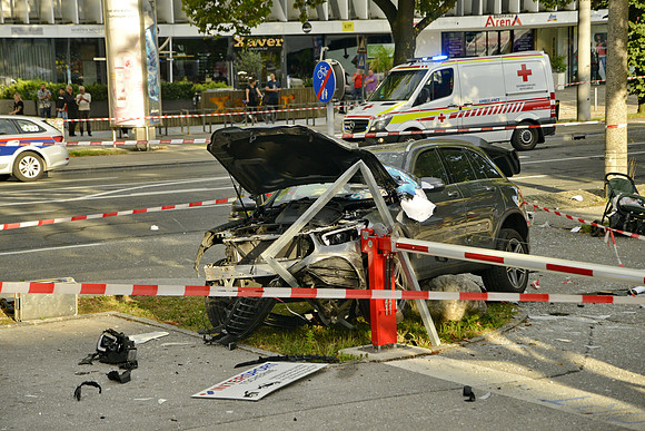 Schwerer PKW Unfall in Salzburg