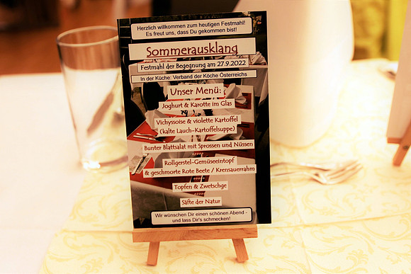 Festmahl im Salzburger Adventhaus