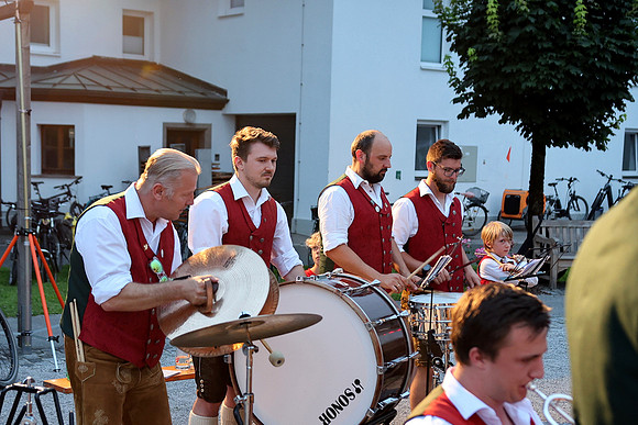 Niederalmer Dorfplatzfest 2024