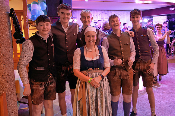 Musi Gspusi Trachtenball