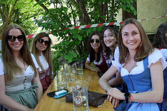 Maibaumaustellen Anif