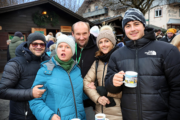 St. Leonharder Adventmarkt mit den Grödiger Krampussen