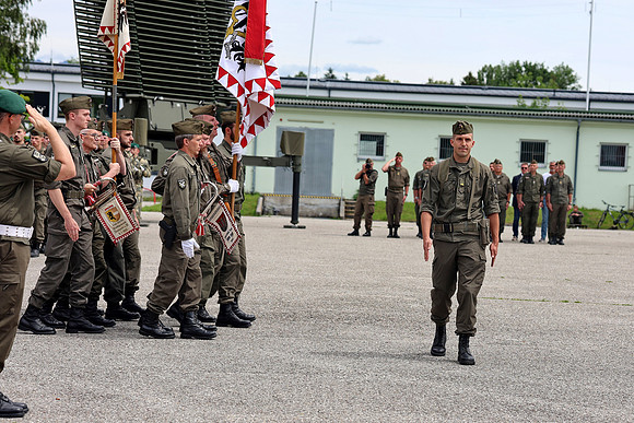 Kommandoübernahme Luftraumüberwachung