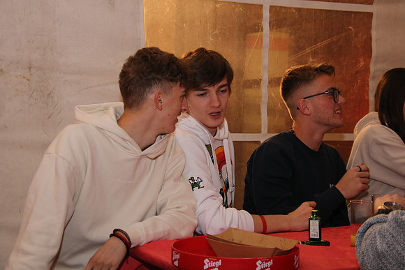 Brandheiße Partynight 2022
