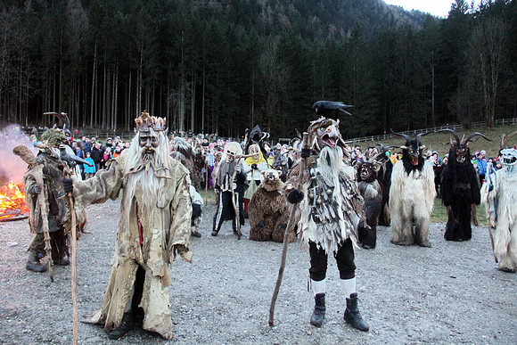 Tennengauer Perchtentreiben