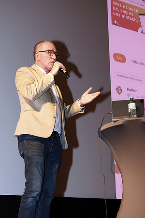 Hallein stellt neue CITIES-App vor