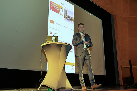 Hallein stellt neue CITIES-App vor