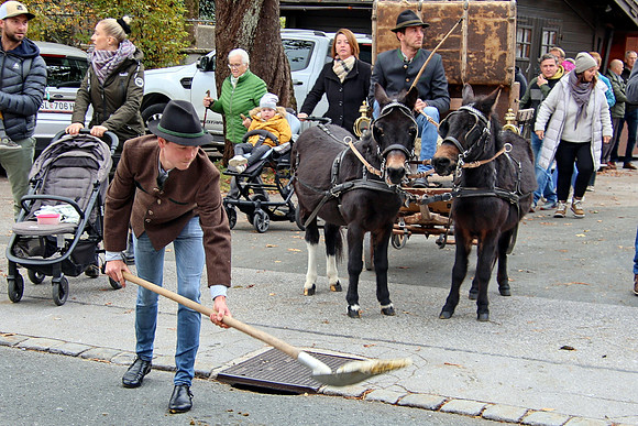 Leonhardiritt und Kutschenfahrt