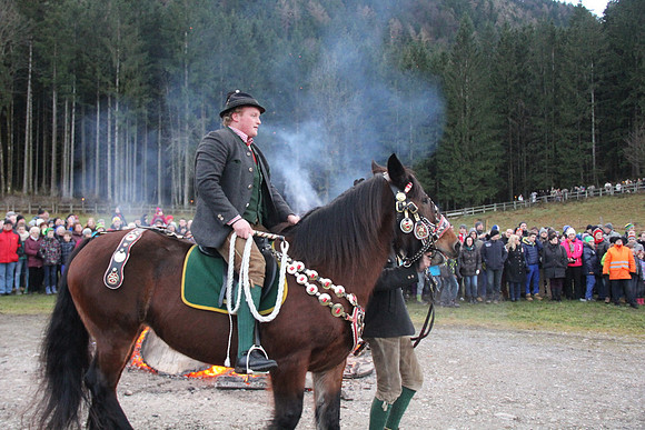 Tennengauer Perchtentreiben