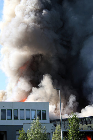 Großbrand bei Emco Hallein