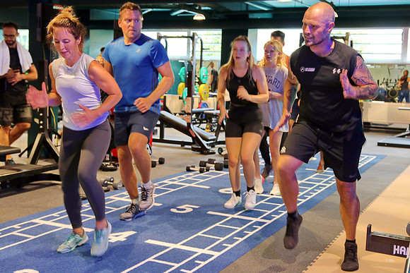 Performance Zone Eröffnug