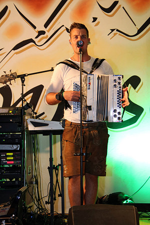 Brandheiße Partynight 2022
