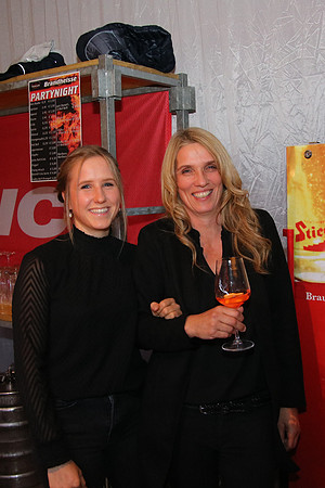 Brandheiße Partynight 2022