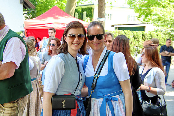 Maibaumaufstellen Anif
