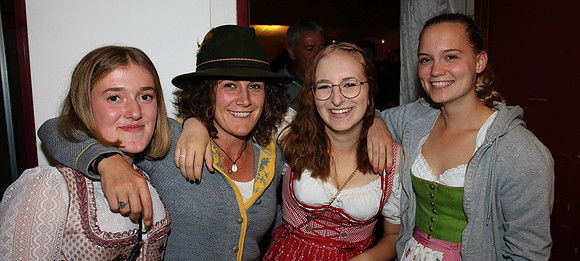 Brandheiße Partynight 2022