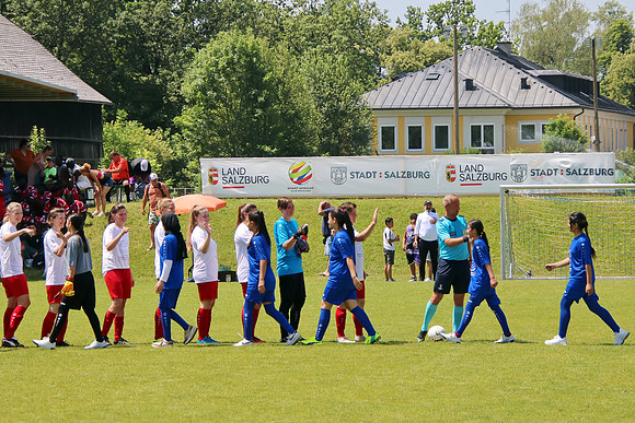 19.06.2022 Integrations-Fussball WM