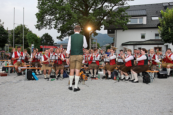 Niederalmer Dorfplatzfest 2024